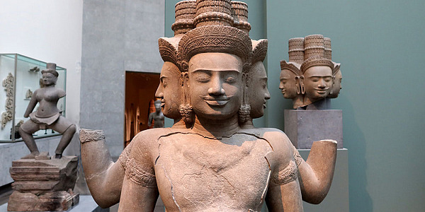 Guimet Paris SY 2790